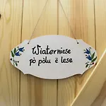 Bed & Breakfast Dworek Wiatrow 3*