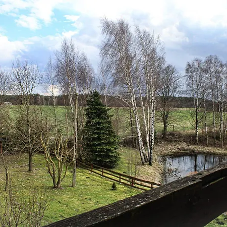 Dworek Wiatrow Bed & Breakfast