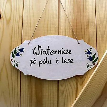 Dworek Wiatrów Bed and breakfast