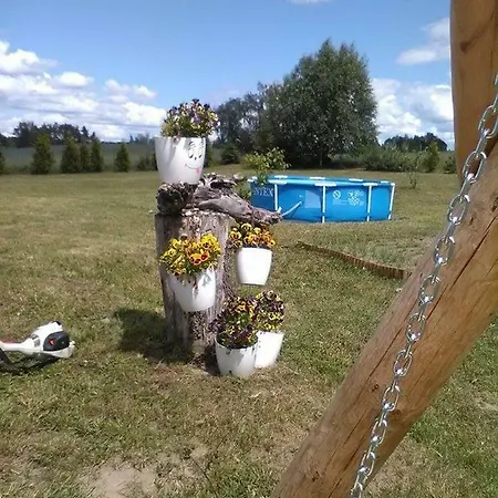 Bed and breakfast Dworek Wiatrów Debogory