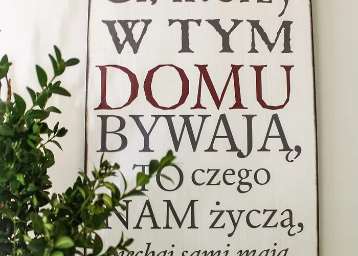 Dworek Wiatrów 3* Debogory