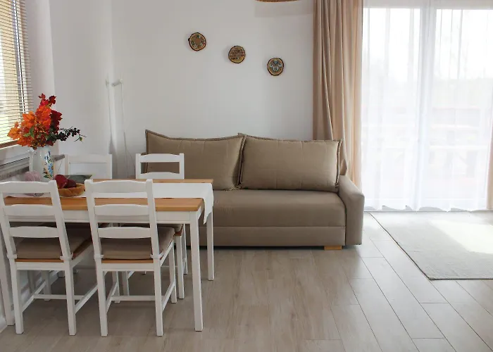 Bed and breakfast Dworek Wiatrów